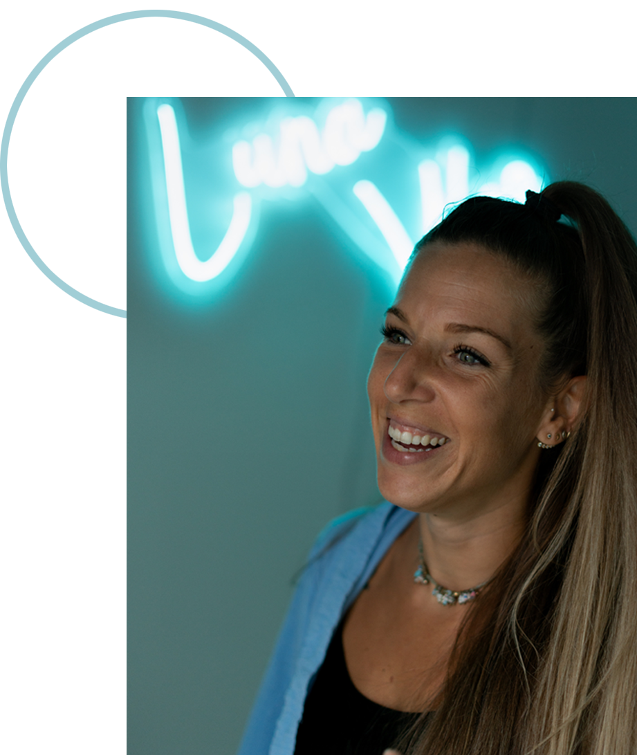 Laurine, Créatrice de Luna Vibes, Coach Fitness et Bien-être